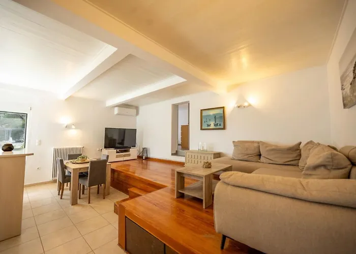 αeraki At Heraion Lagoon 度假居 路特奇